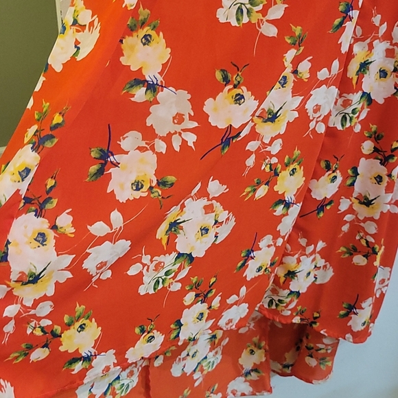 Lush- Floral High-Low Dress - Picture 4 of 10